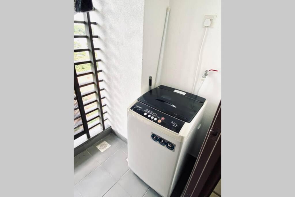 Landmark Residence 2, Greenview, Less Noise, Free Wifi With Tvbox, Free Parking, Near Kajang, Cheras, C180, Mrt 外观 照片